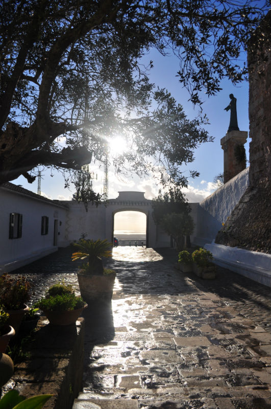 la puerta